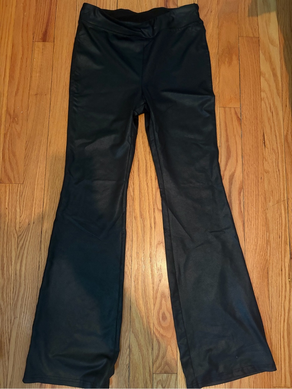 Serra Women’s Black Faux-Leather Flared Jeggings
